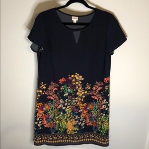 Fun floral dress 🌸 👗